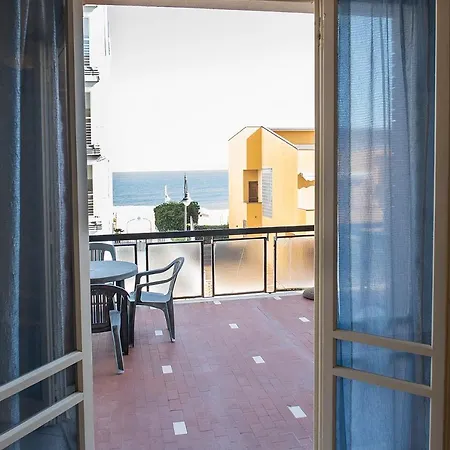 M31 - Marcelli, Nuovo Monolocale Fronte Mare Con Terrazzo * مارشيللي